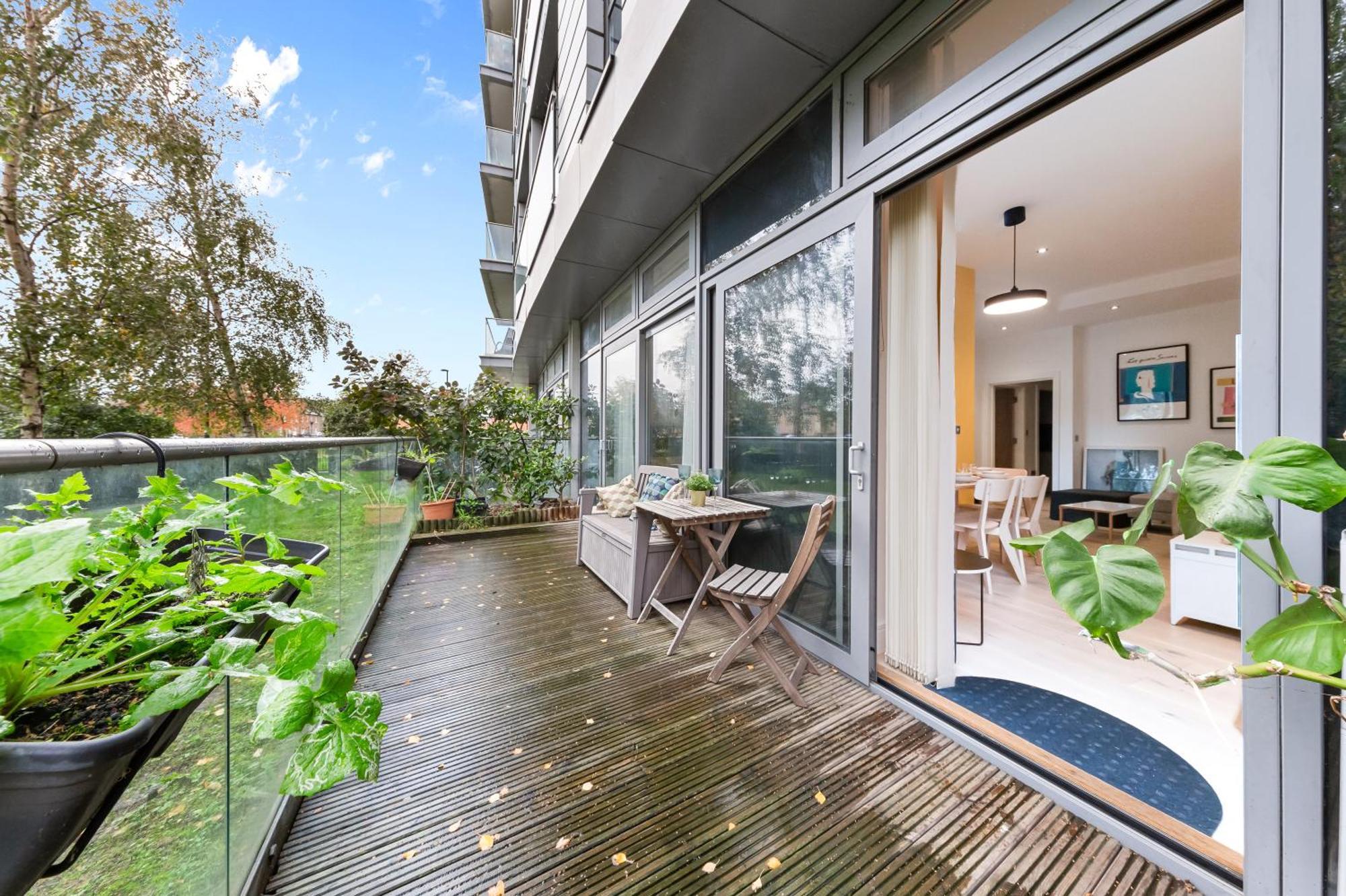 Trendy 2 Bed Flat In Greenwich With Car Parking Londres Extérieur photo